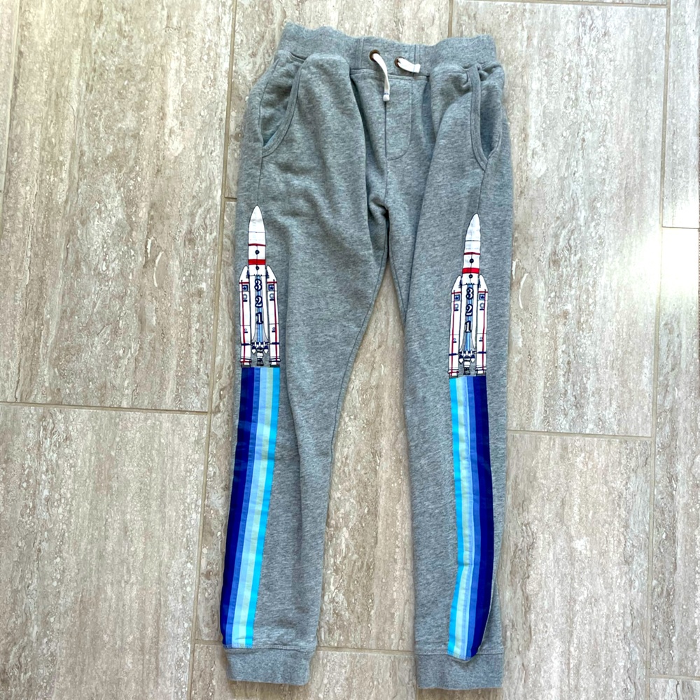 Mini Boden Graphic Space Rocket Joggers !!